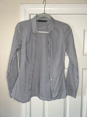Zara Basics women’s button down